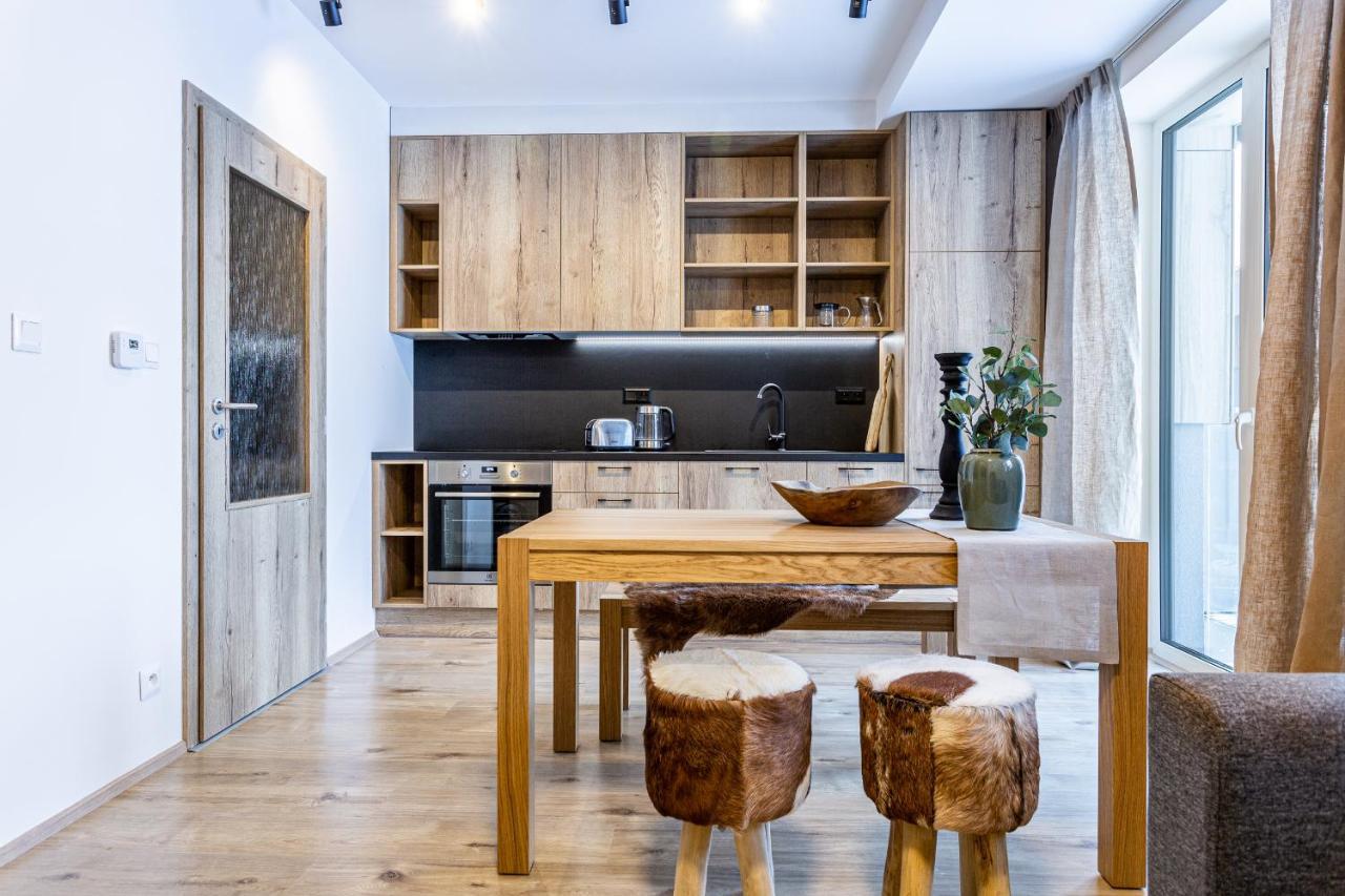 Klinovec-Apartments Loučná pod Klínovcem Eksteriør billede